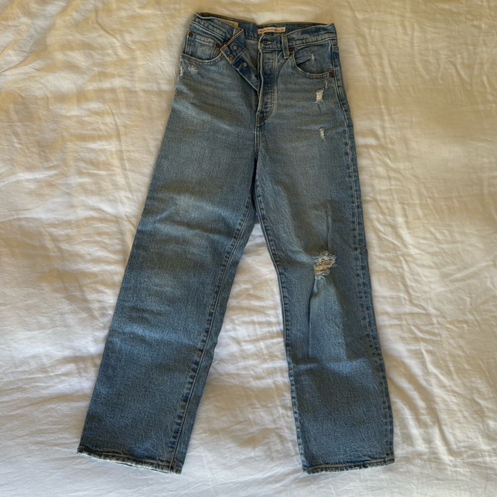 Levi Ribcage Straight Ankle, size 25